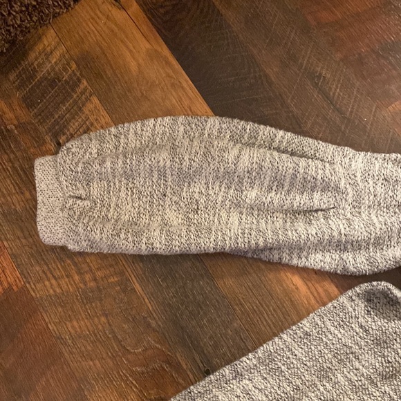 Style and Co tan sparkle sweater size small - Picture 3 of 3